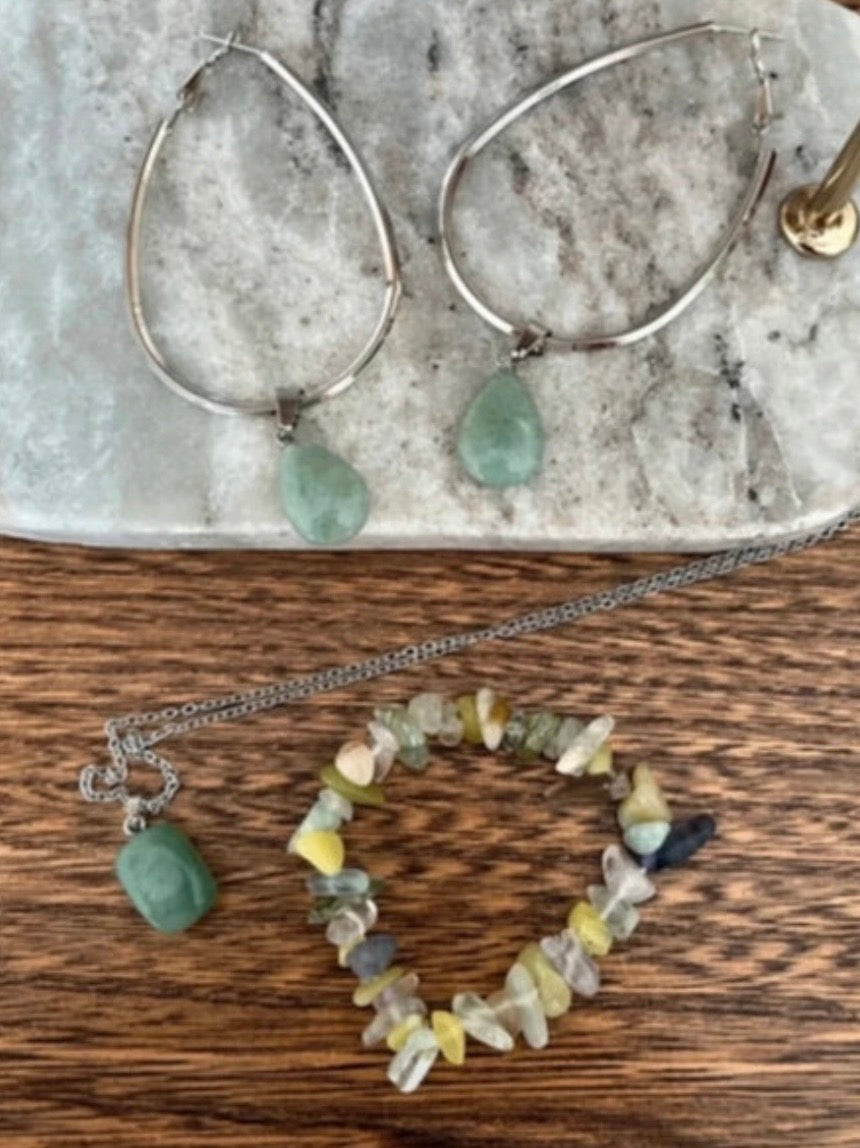 Parure 3 Pièces Aventurine Verte | Collier 44 cm + Créoles Goutte + Bracelet | Acier Inoxydable