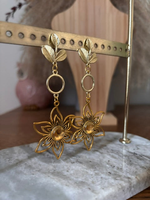 Boucles d'Oreilles Feuilles de Sauge & Soleil Doré — Acier Inoxydable Doré | Style Bohème Chic