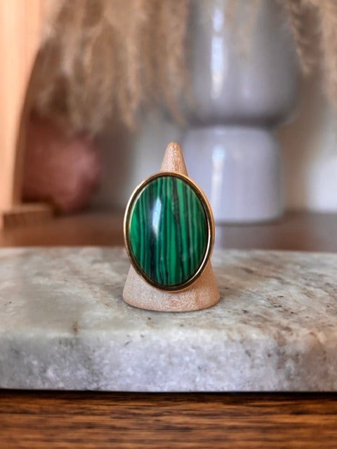 Bague Dorée Ajustable Malachite | Acier Inoxydable Cabochon 18x25mm
