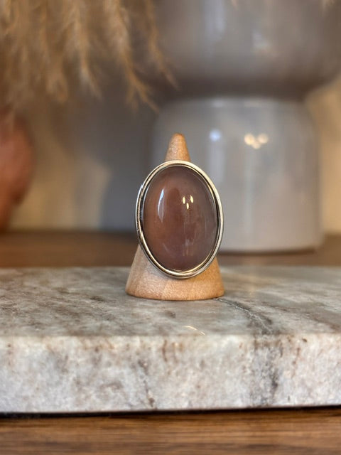 Bague Argentée Ajustable – Pierre de Lune Naturelle Cabochon 18x25 | Bijou Femme
