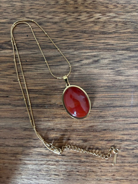 Collier Doré Cabochon Agate Rouge Naturelle | Chaîne Perlée Acier Inoxydable 316L | Vitalité & Courage | Bijou Femme Fait Main France