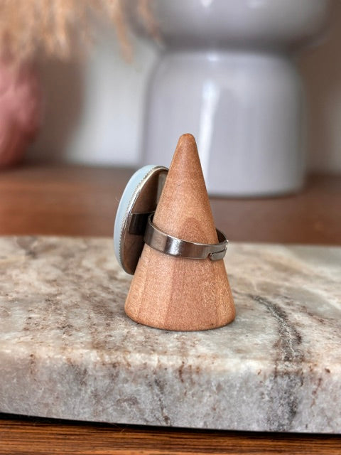 Bague Argentée Ajustable Pierre Opaline – Acier Inoxydable | Bijou Bohème Vintage